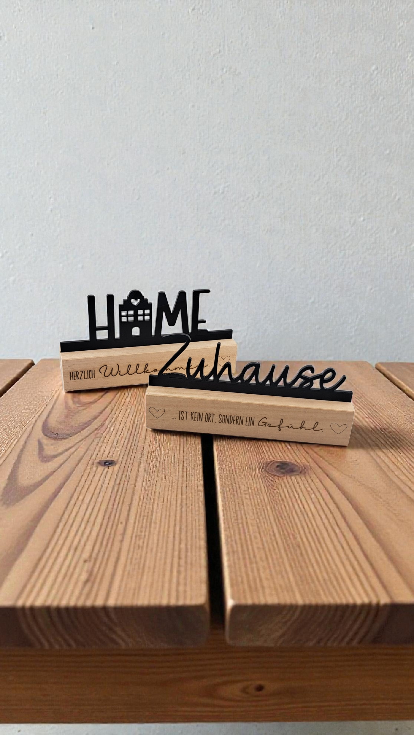 Dekoaufsteller Lindenholz/Acrylglas "Zuhause"